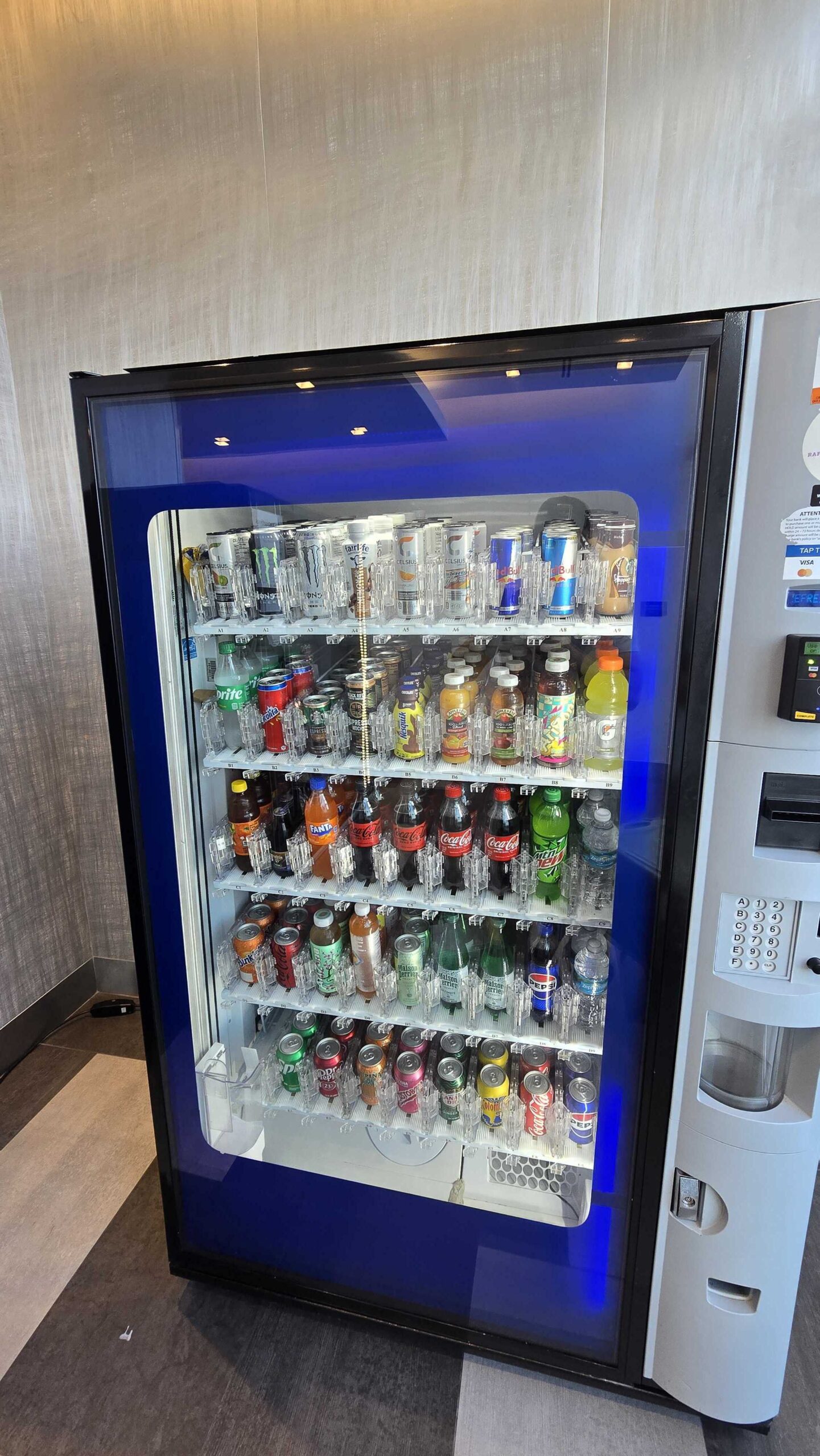 cold food and drinks vending machine in west palm beach