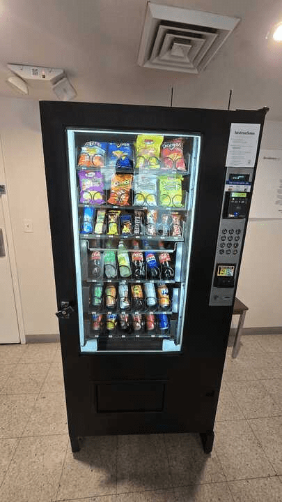 west palm beach free snack vending m,achine